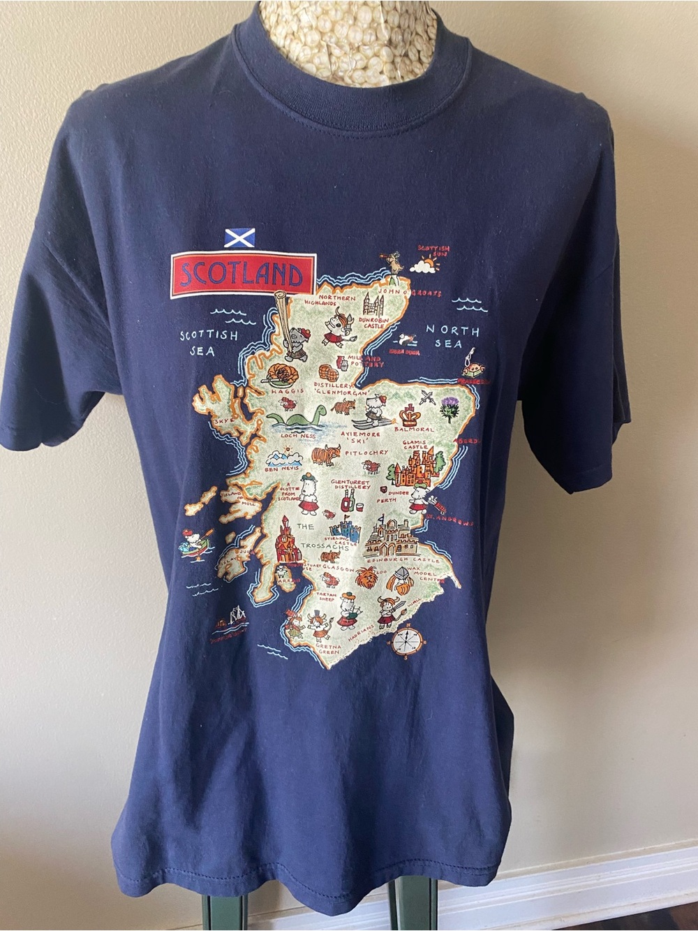 2000's  Scotland Map Graphic Navy T-Shirt
